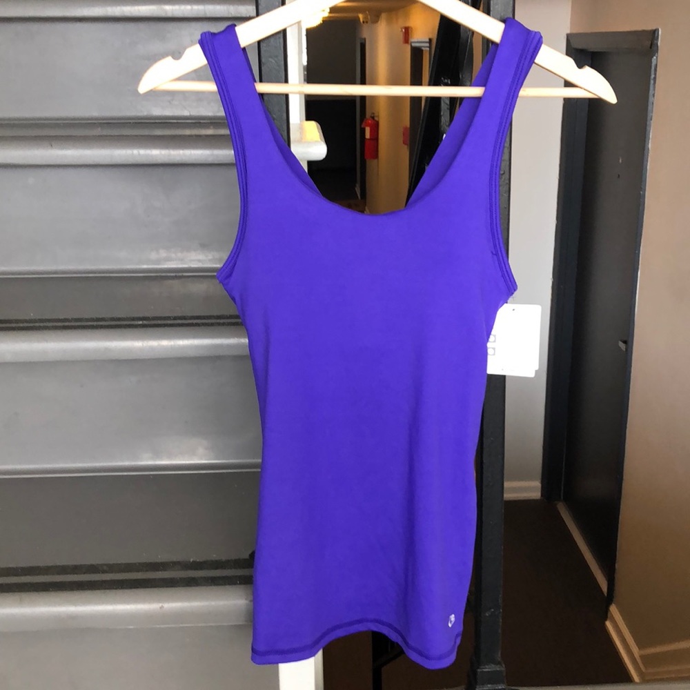 NWT Champion Shelf Bra Criss-Cross Workout Tank